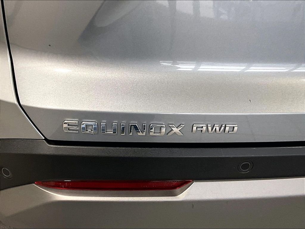 Used 2025 Sterling Gray Metallic Chevrolet LT image 28