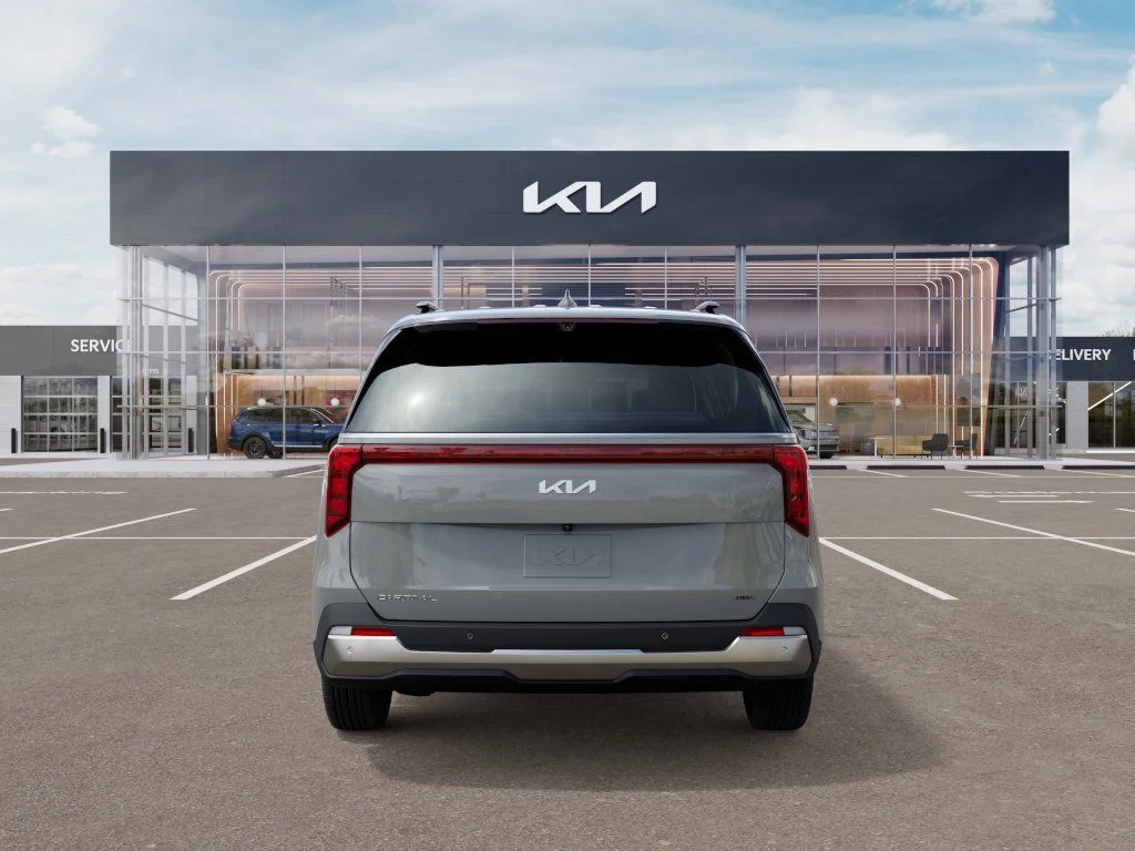 New 2027 Silver Kia SX image 5
