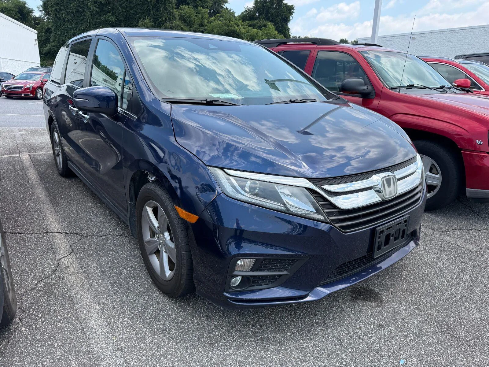 Used 2018 Blue Honda EX-L image 4