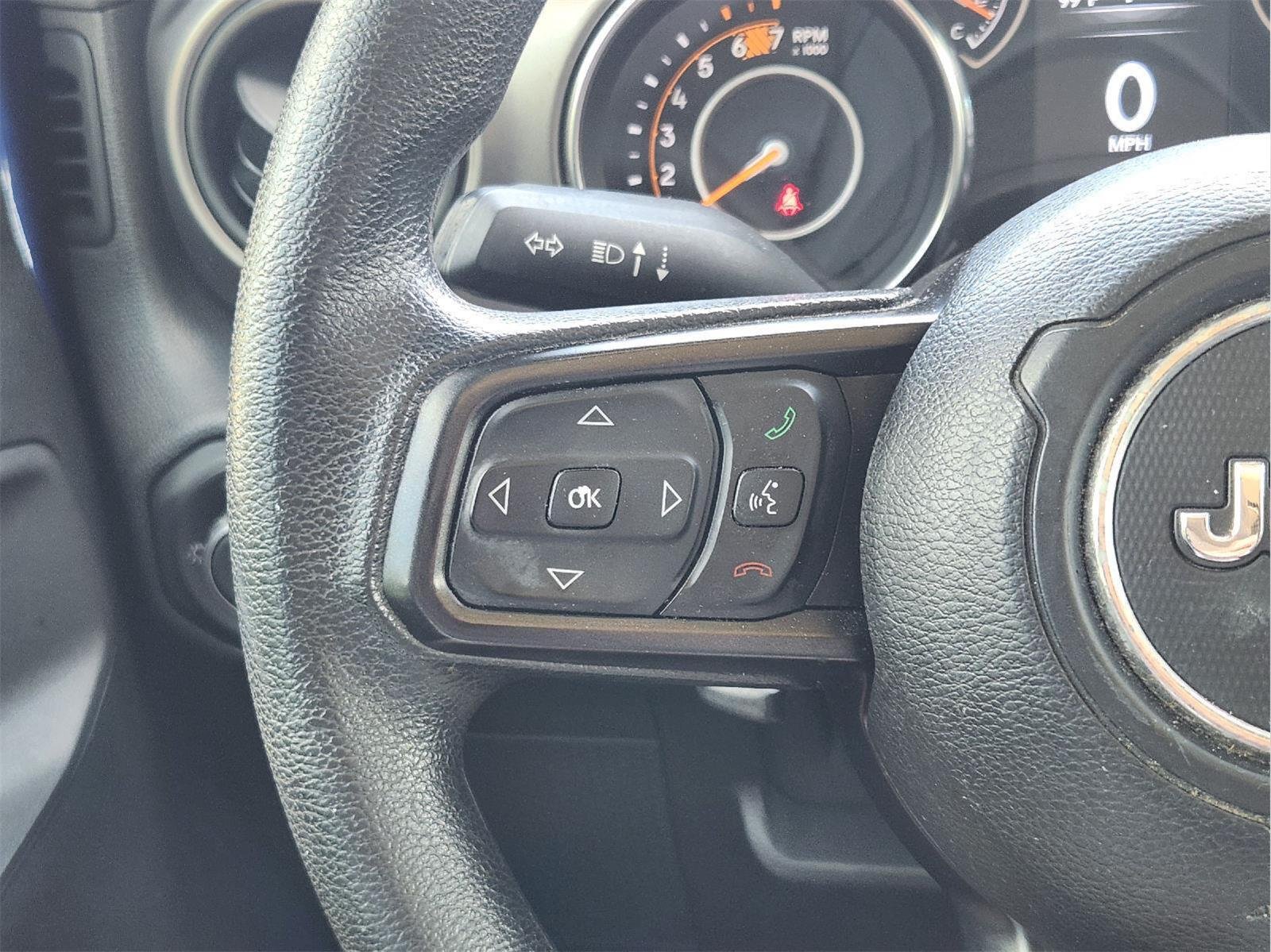 Used 2018 Ocean Blue Metallic Clearcoat Jeep Sport image 27