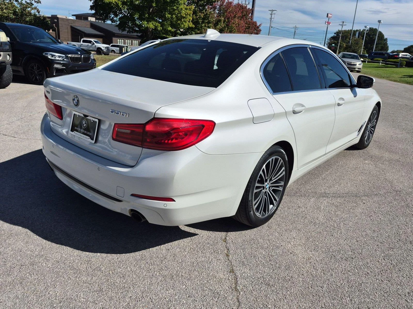 Used 2019 Mineral White Metallic BMW 530i xDrive image 5