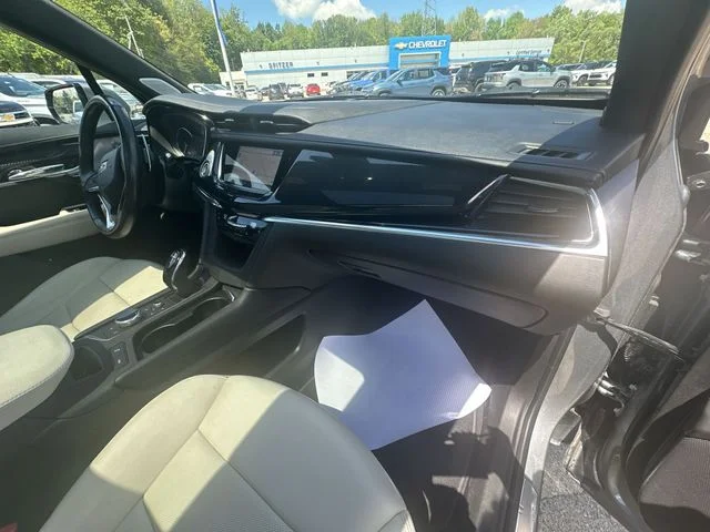 Used 2023 Silver Cadillac Sport image 32