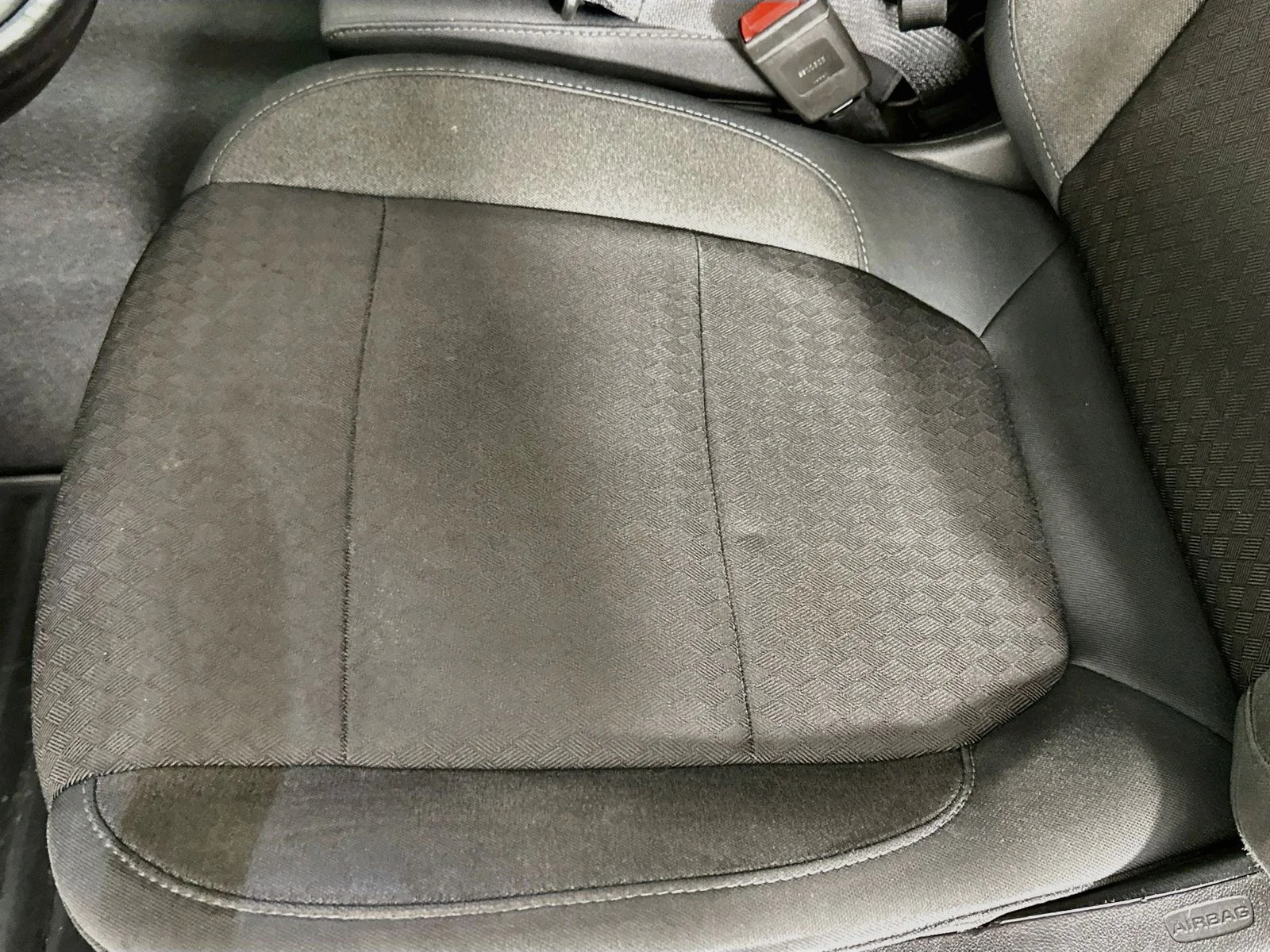 Used 2019 Summit White Chevrolet LT image 20