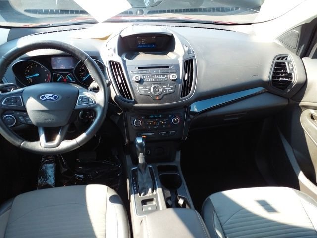 Used 2018 Red Ford SE image 7