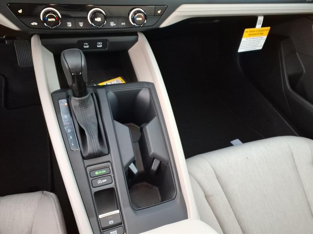 2025 Honda Accord SE - Photo 9