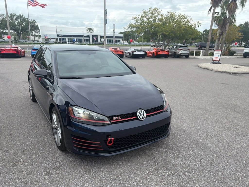 2017 Volkswagen Golf GTI 2.0T Sport 4-door's photo