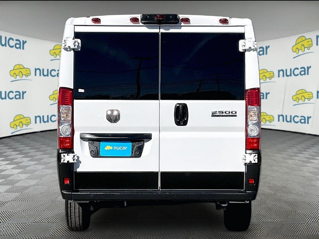 Used 2025 White Ram Base image 5