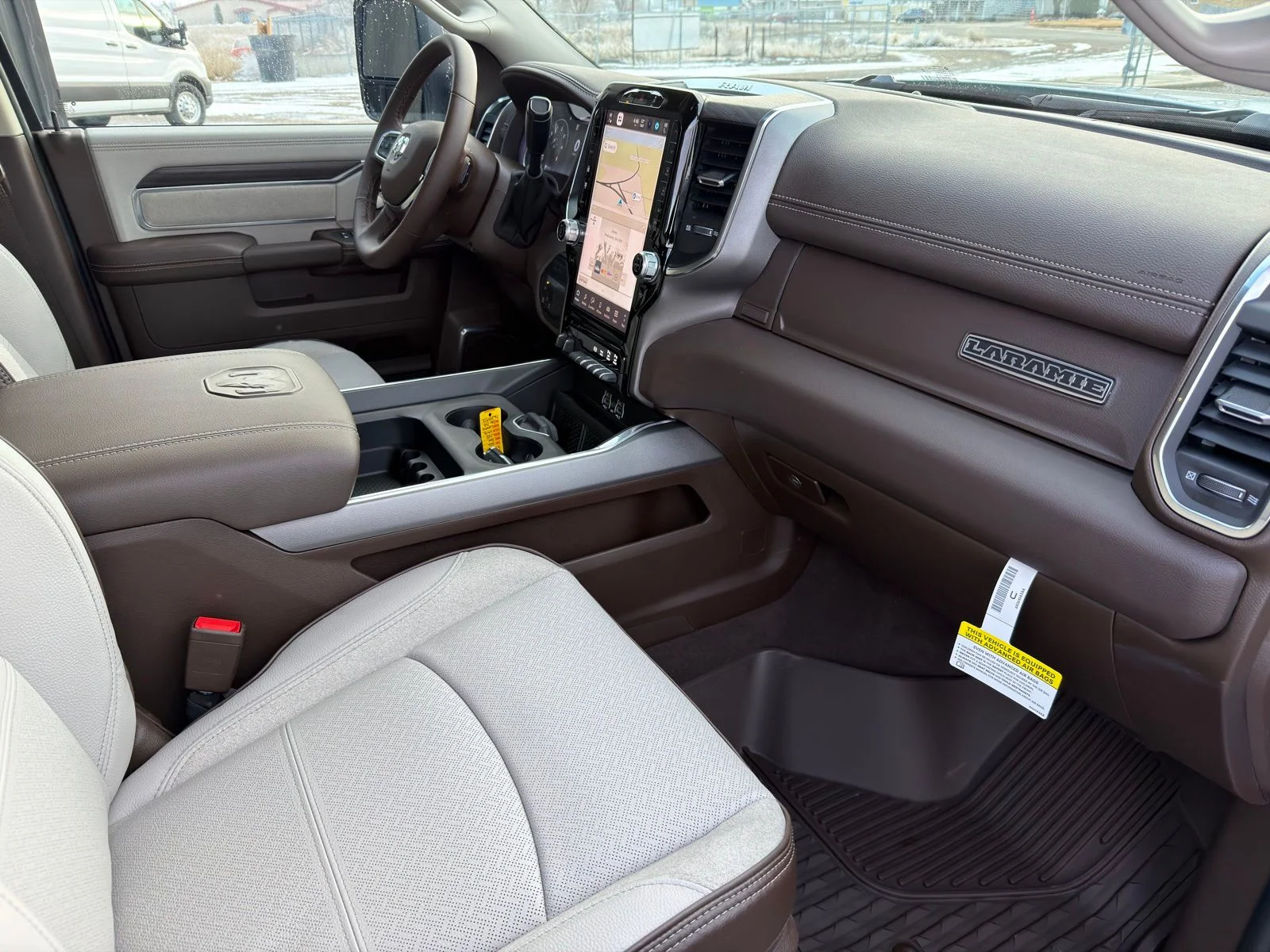 New 2026 Bright White Clear-Coat Exterior Paint RAM Laramie image 37