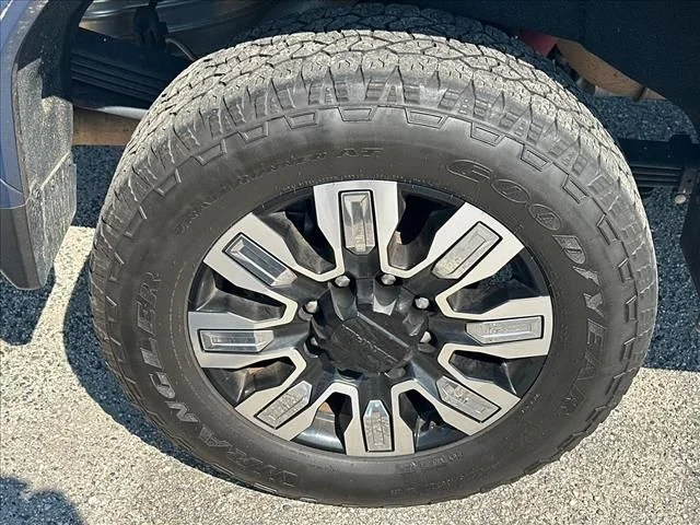 Used 2024  GMC Denali image 36