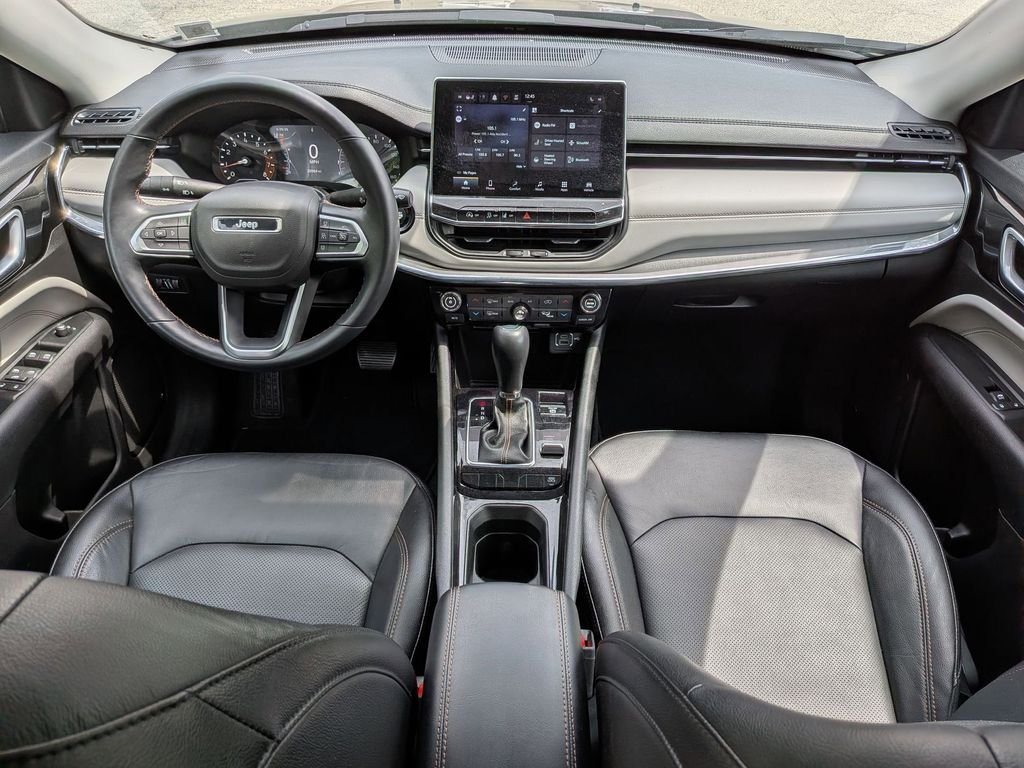 Used 2022 Gray Jeep Limited image 19
