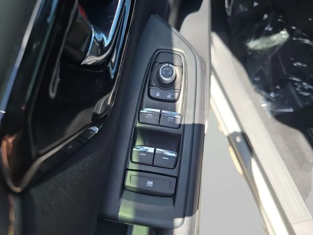 Used 2025 Beige Subaru Touring image 13
