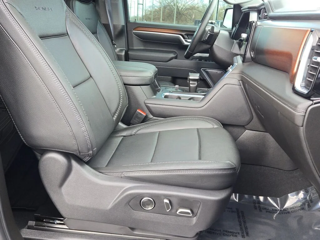 Used 2026 Black GMC Denali image 6