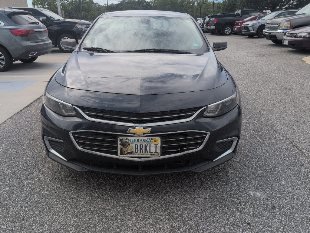 Used 2018 Blue Velvet Metallic Chevrolet LS image 4