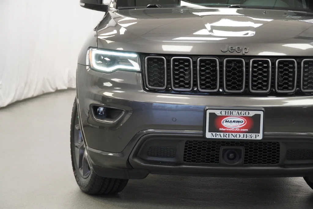 Certified Used 2021 Gray Jeep Limited image 11