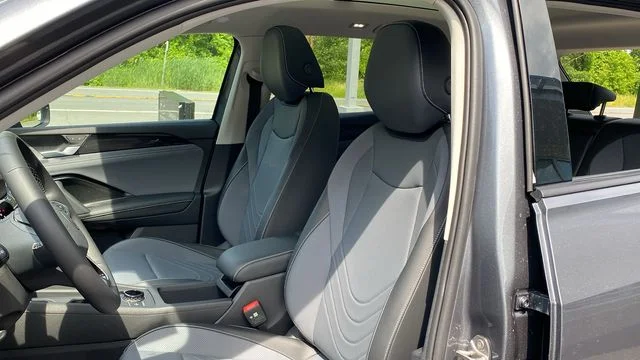 New 2026 Gray Volkswagen 2.0T SE image 13