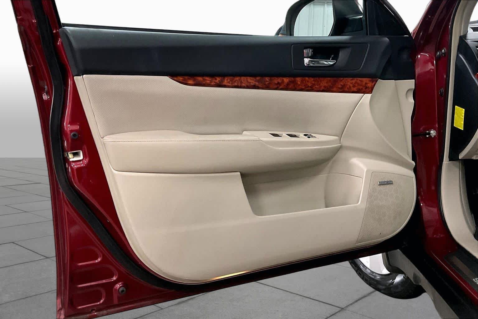 Used 2011 Ruby Red Pearl Subaru 2.5i Limited Pwr Moon image 21