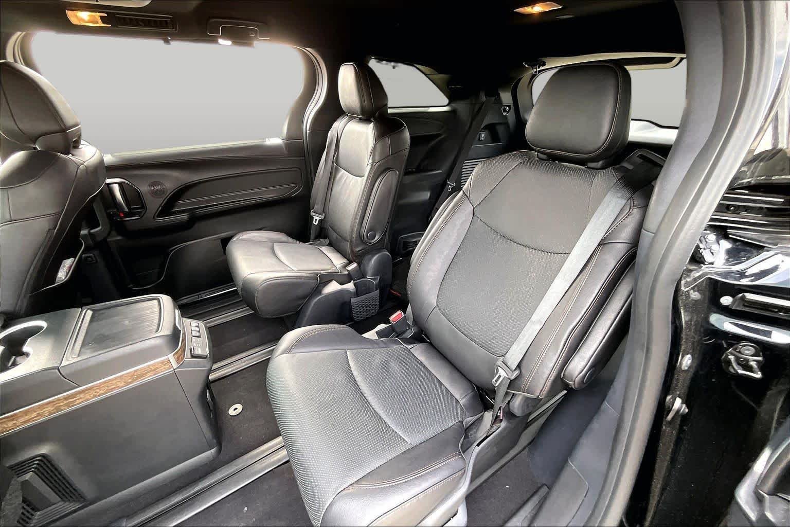 Used 2025 Midnight Black Metallic Toyota Platinum image 19
