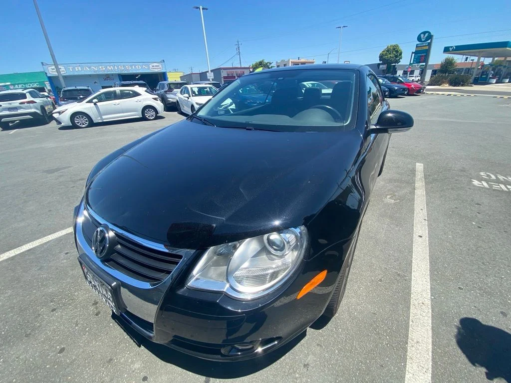 Used 2008 Black Volkswagen Lux image 5