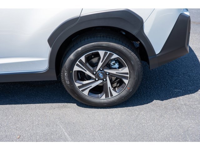 New 2026 CRYSTAL WHITE PEARL Subaru Premium image 11