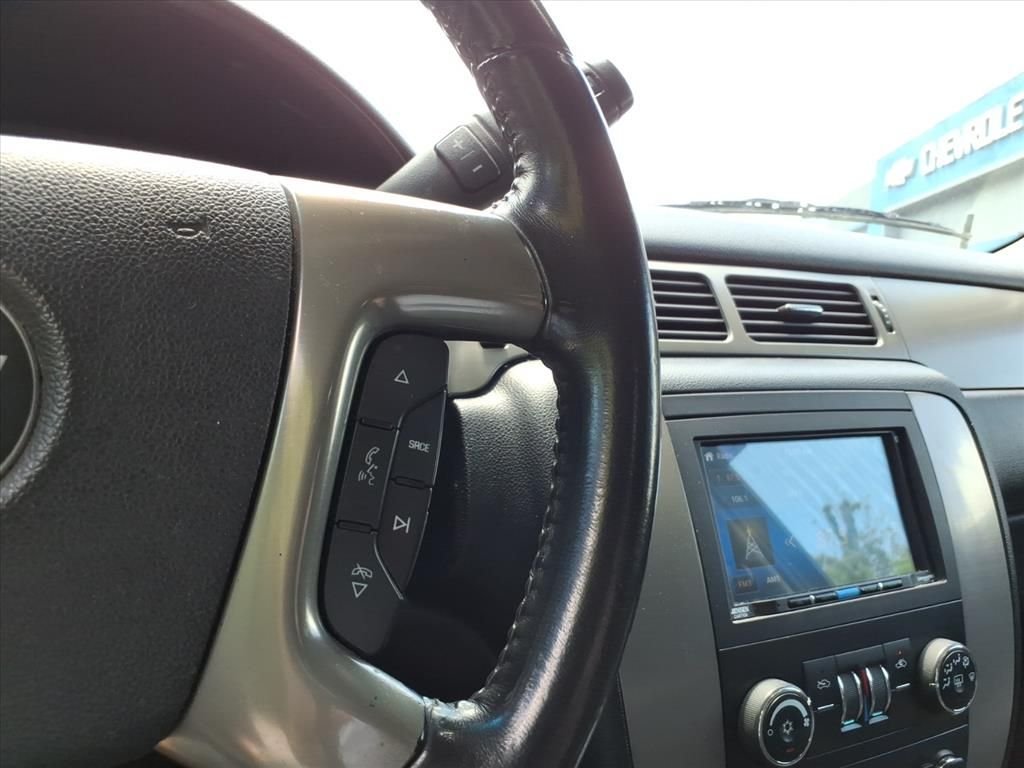 Used 2012 Black Chevrolet LS image 22