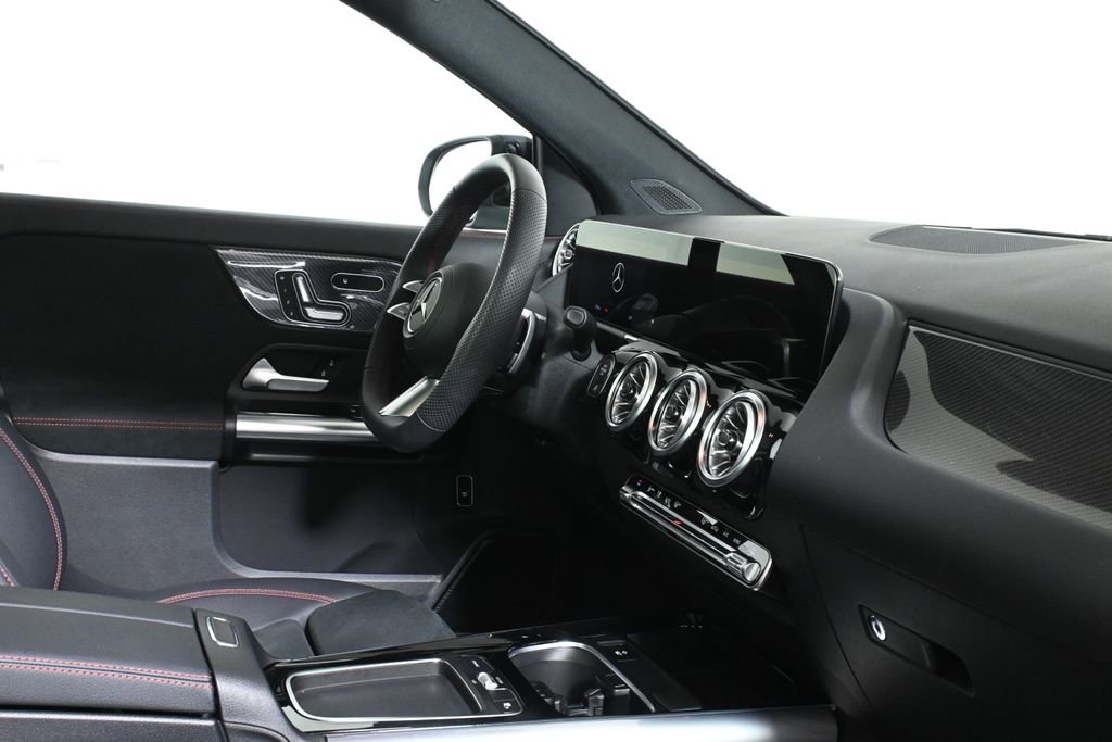 2026 Mercedes-Benz GLA GLA 250 - Photo 29