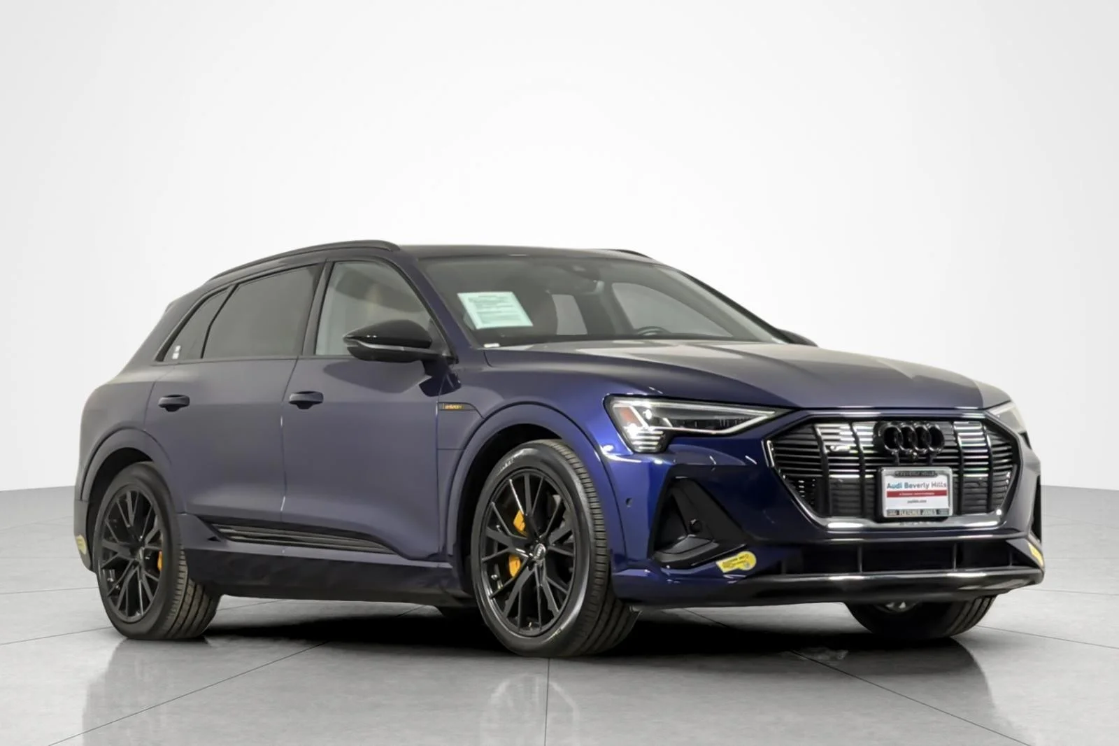 Used 2022 Navarra Blue Metallic Audi Chronos quattro image 7