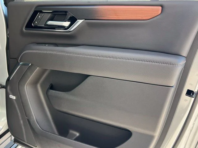 2026 GMC Yukon XL Denali - Photo 27