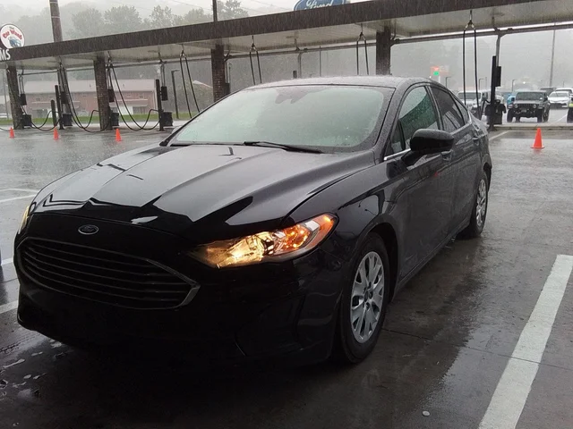 2019 Ford Fusion S