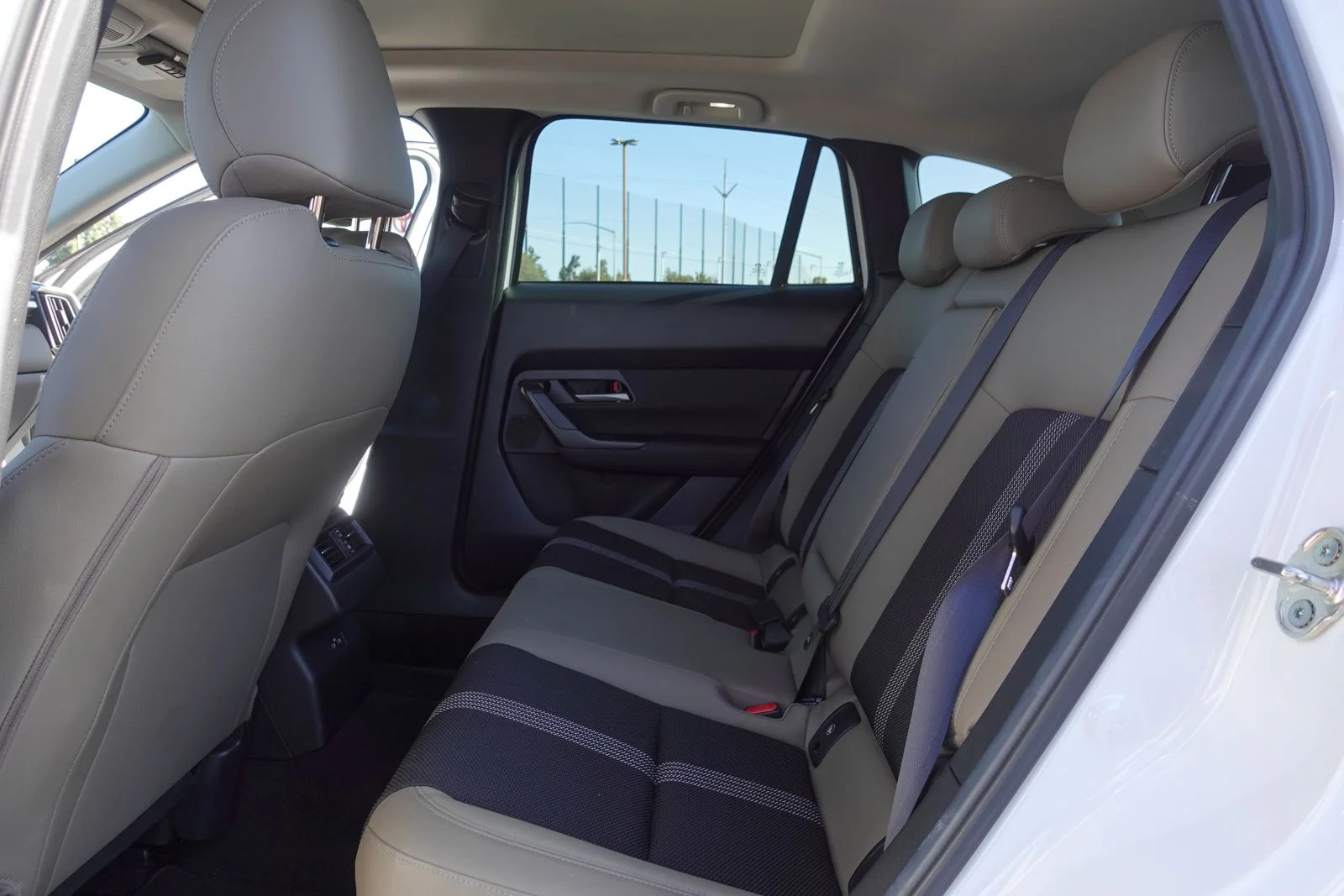 Certified Used 2025 Wind Chill Pearl Mazda 2.5 S Premium Package image 14