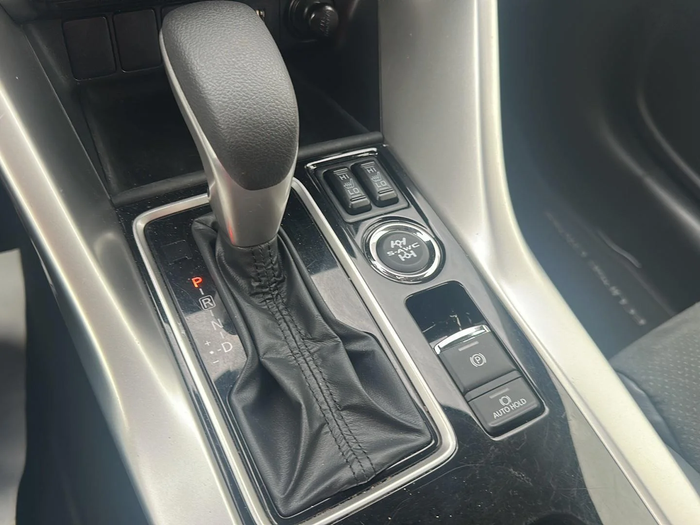 Used 2025 Blue Mitsubishi Black Edition image 19