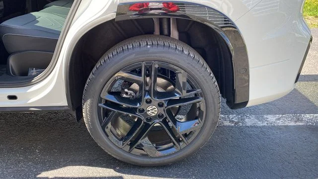 New 2026 Black Volkswagen 2.0T SE R-Line Black image 21