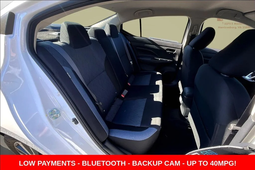 2025 Nissan Versa Sedan SV - Photo 9