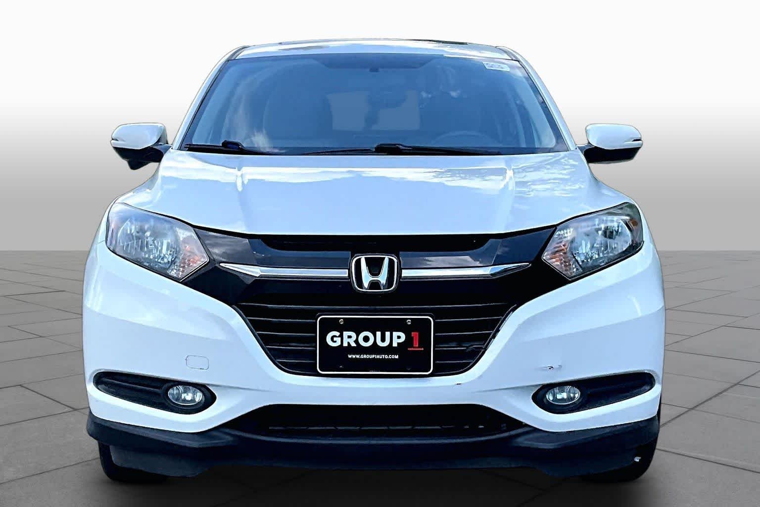 Used 2016 White Orchid Pearl Honda EX image 4