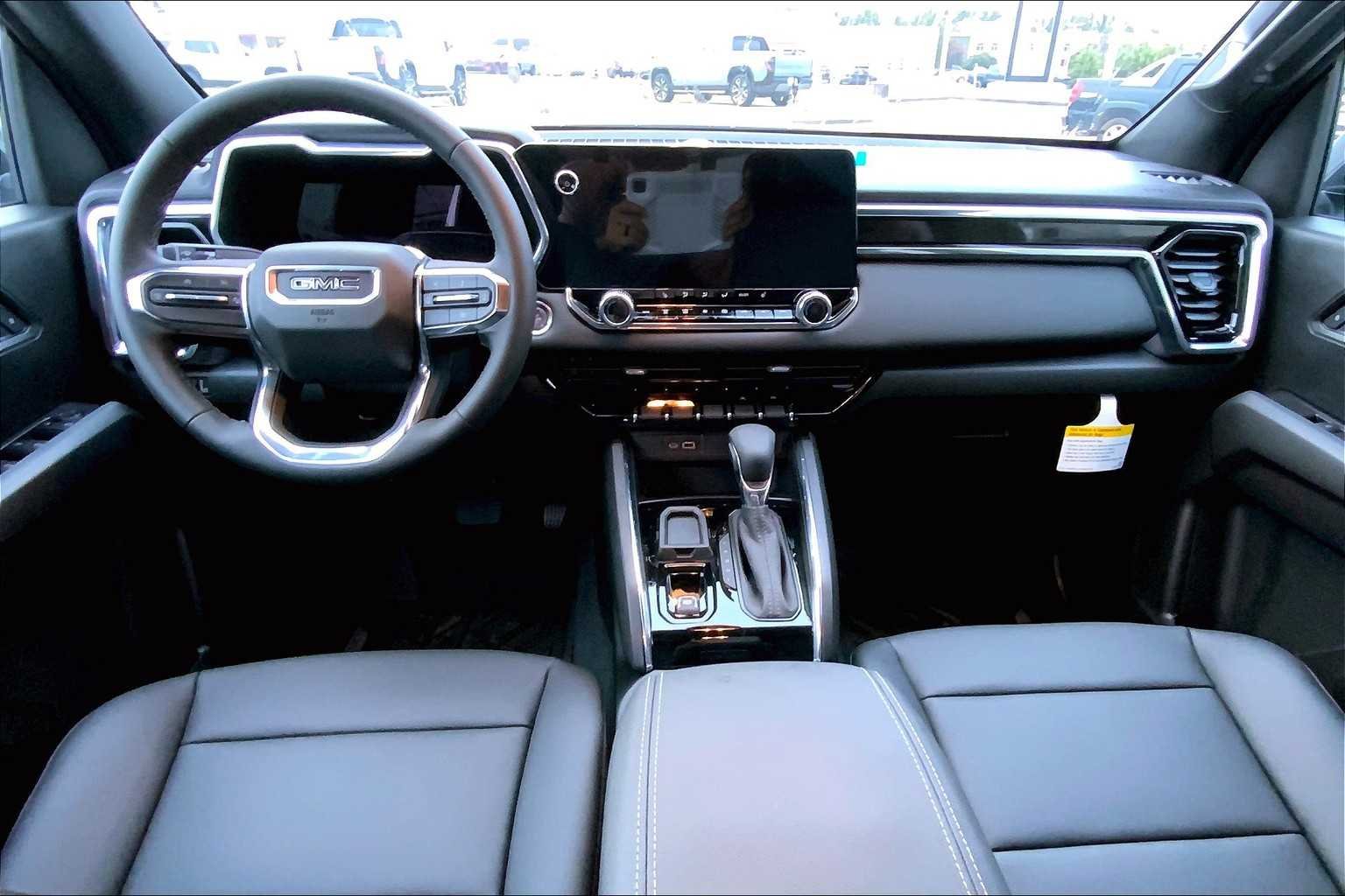 2025 GMC Canyon Elevation - Photo 5
