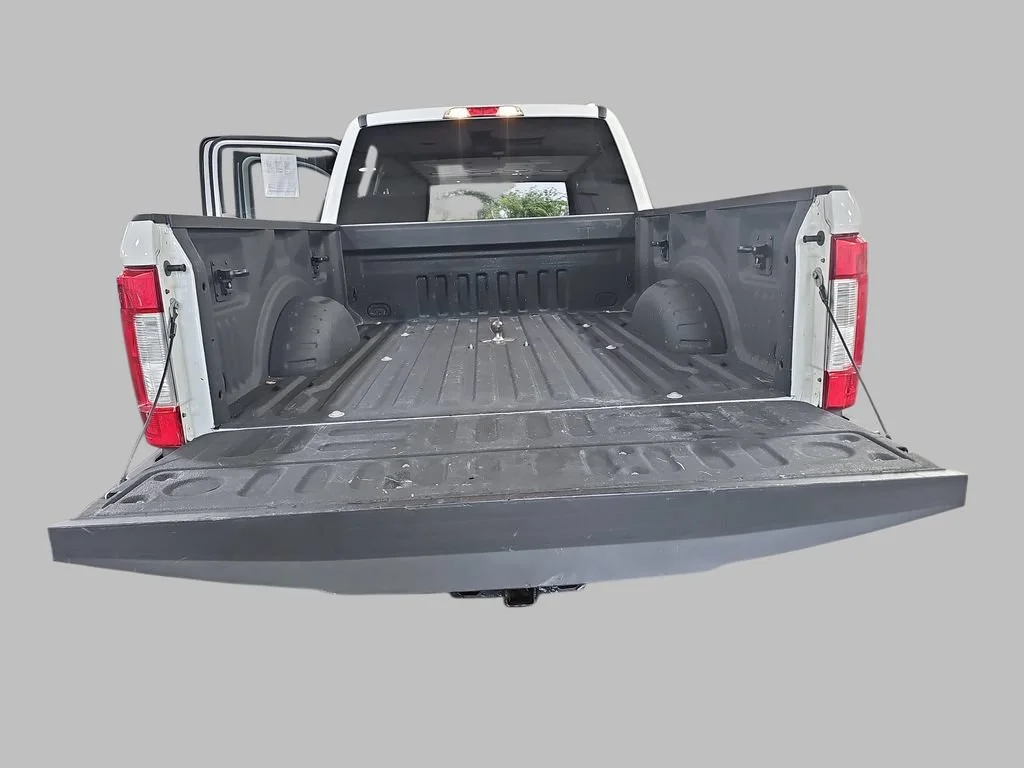 Used 2018 White Ford XLT image 15