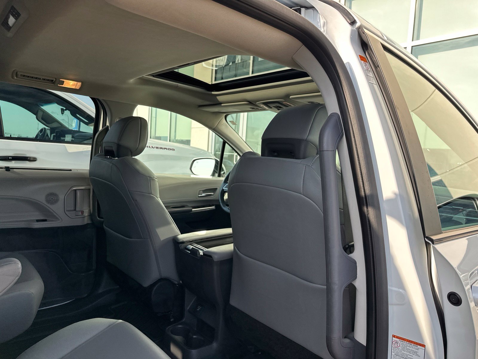 Used 2022 Beige Toyota XLE image 41