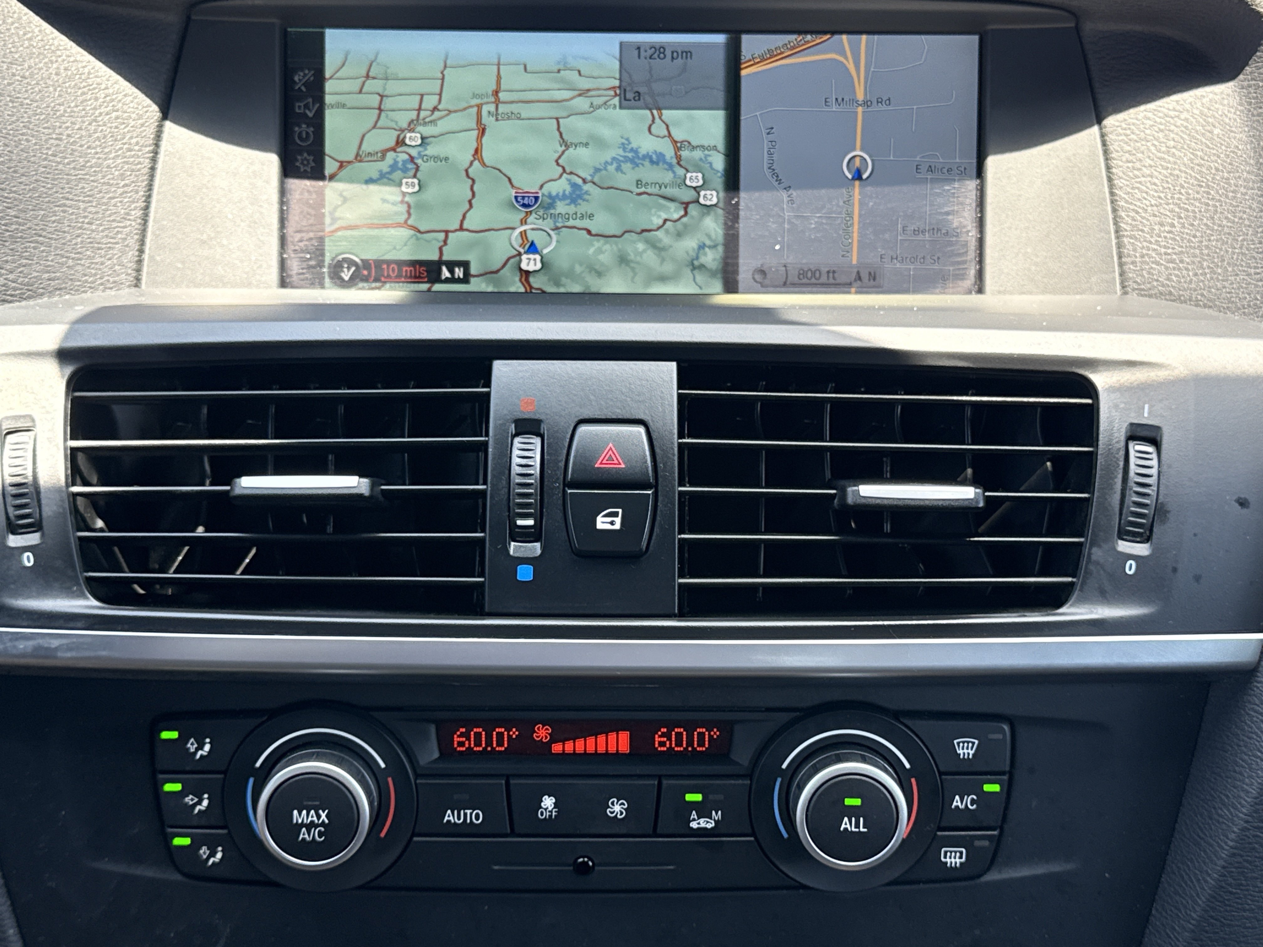 Used 2013 Blue Water Metallic BMW xDrive28i AWD image 20