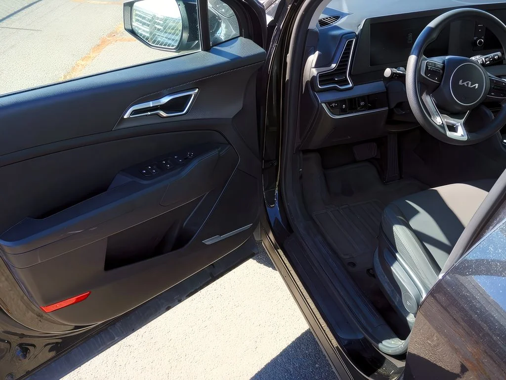 2023 Kia Sportage LX - Photo 16