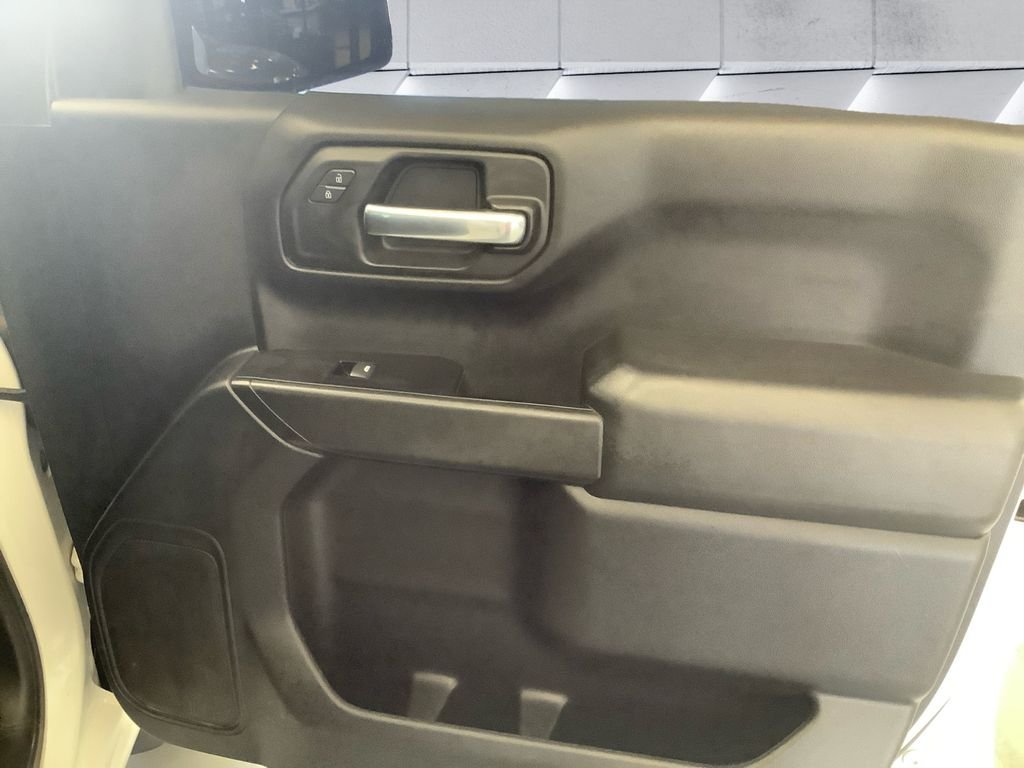 Used 2019 White Chevrolet Custom Trail Boss image 15