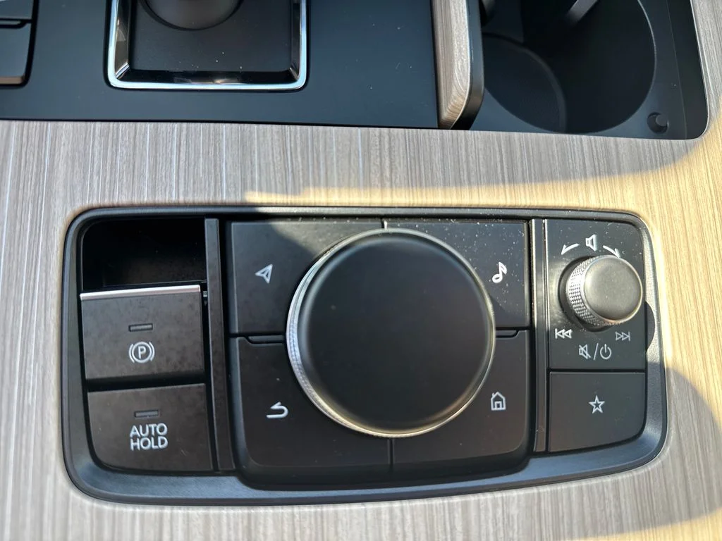 New 2026 Platinum Mazda 3.3 Turbo Preferred image 26
