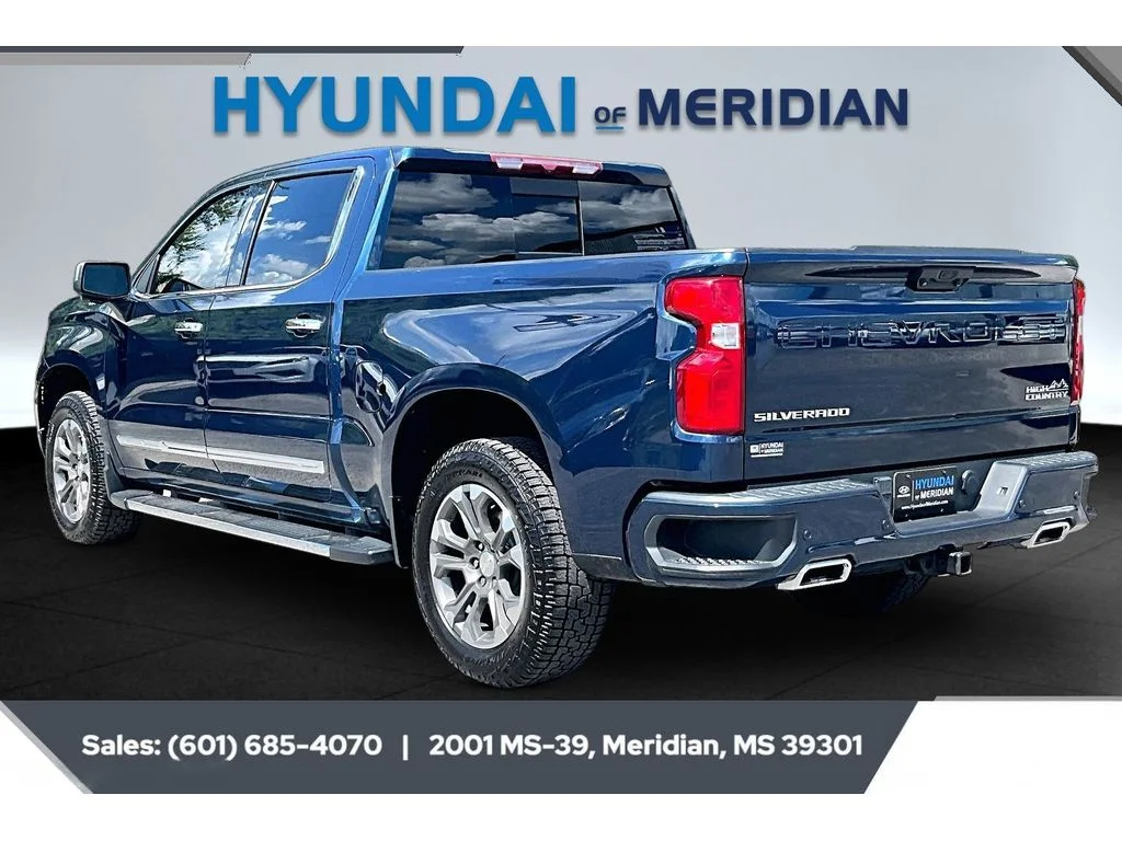 Used 2023 Northsky Blue Metallic Chevrolet High Country image 2