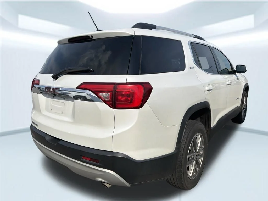 Used 2019 White GMC SLE-2 image 7