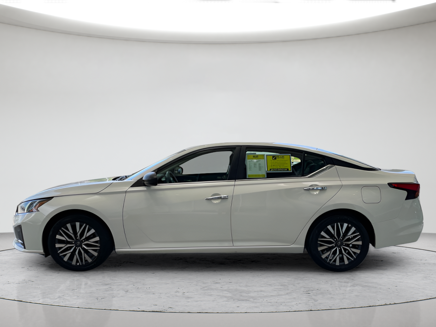 2025 Nissan Altima SV - Photo 8