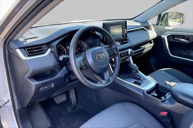 Certified Used 2020 SILVER SKY METALLIC Toyota  image 17