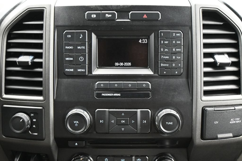 Used 2017 White Ford XL image 22
