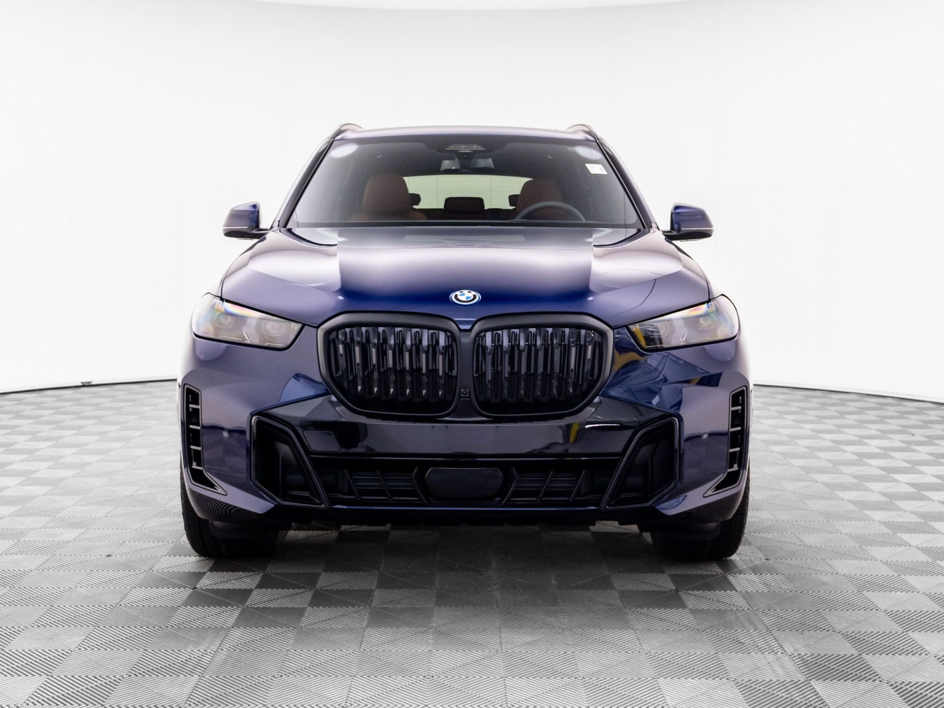 New 2026 Tanzanite Blue II Metallic BMW xDrive50e image 10