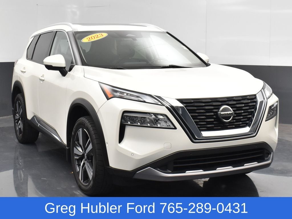 Used 2023 White Nissan SL image 1
