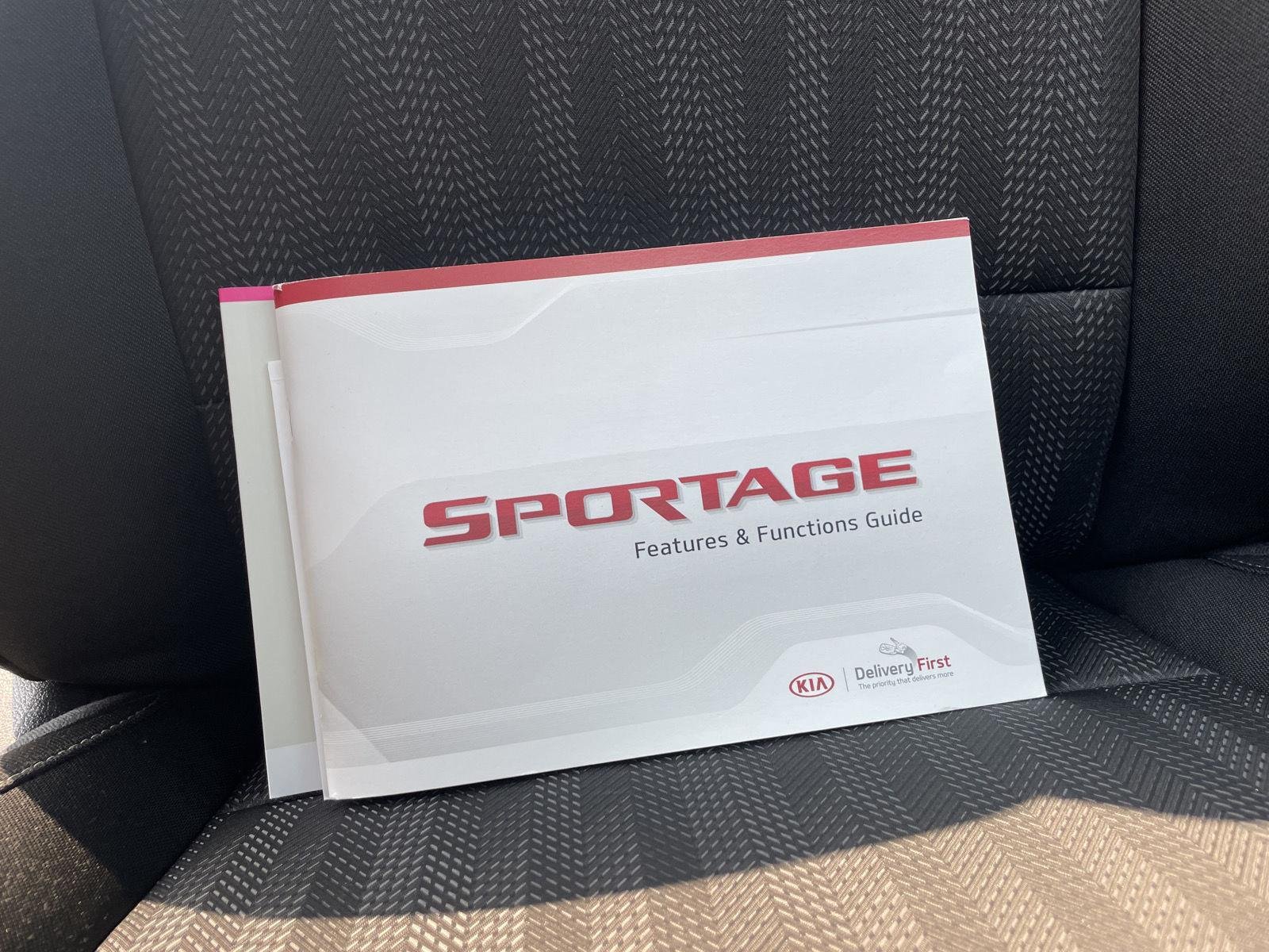 Used 2022 Snow White Pearl Kia LX image 18
