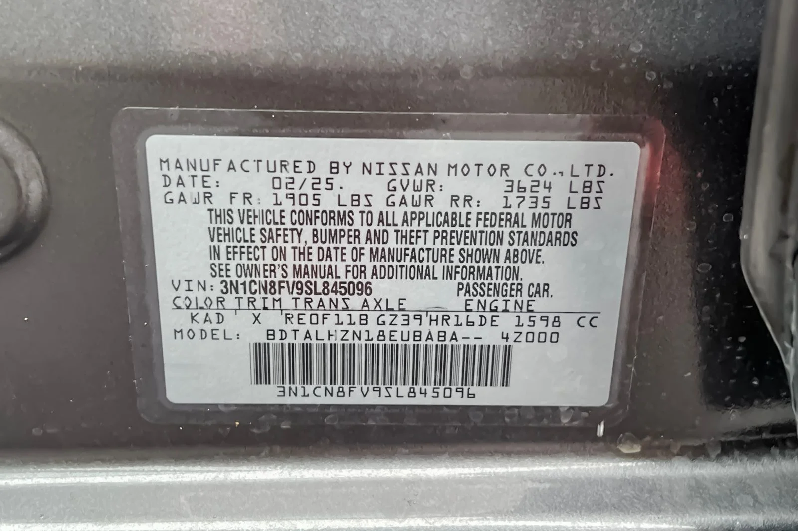 2025 Nissan Versa Sedan SR - Photo 40