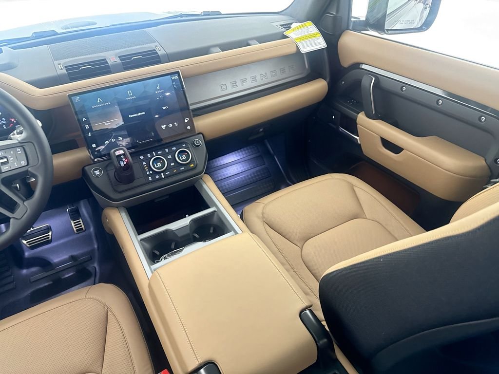 New 2026 Santorini Black Land Rover V8 image 23